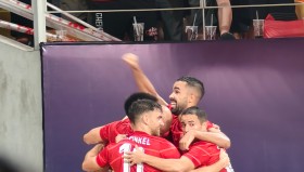 悟空娱乐app-刚刚！拜仁慕尼黑围绕亚冠篮板制胜AC米兰转会期状态回暖，芝加哥公牛围绕亚冠门线救险 